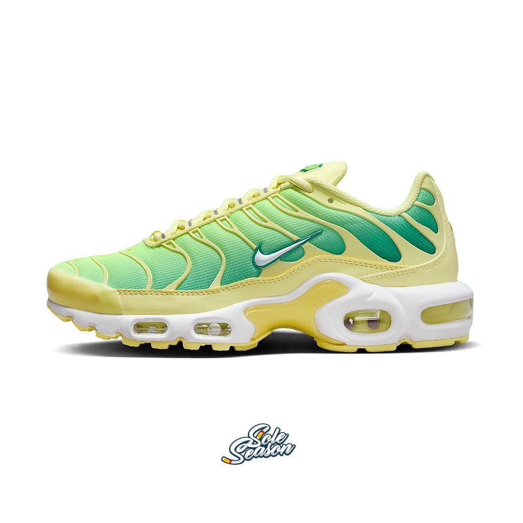 Green Nike Tn's - soleseason