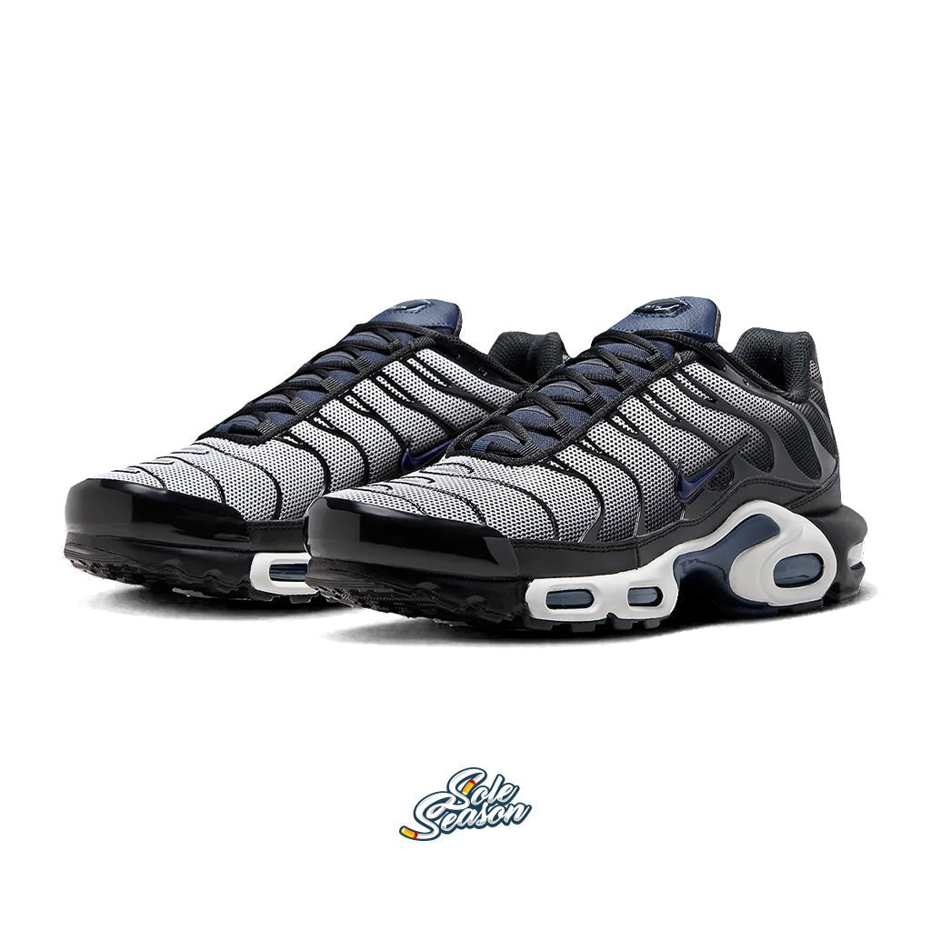 Navy nike tn