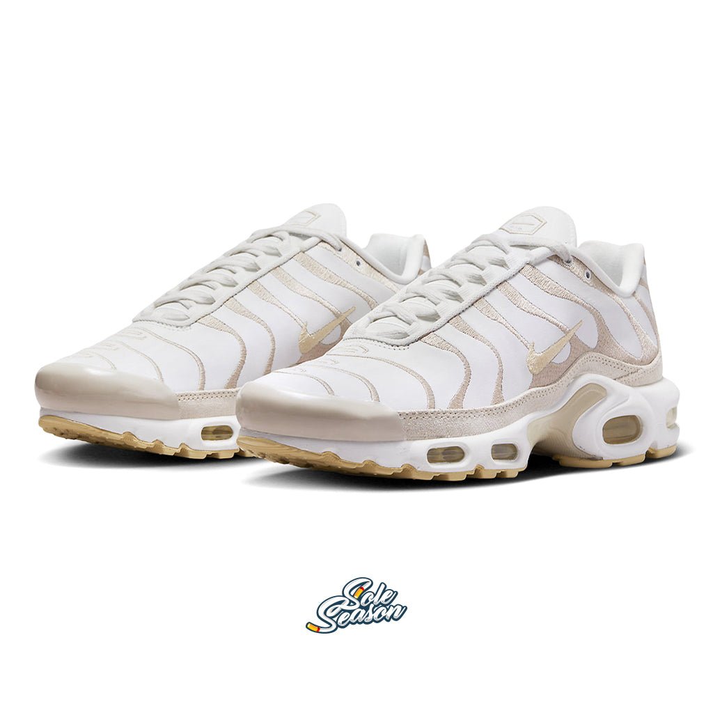 Nike tn cheap gold white