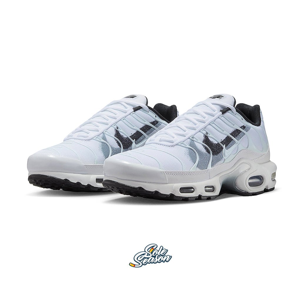 White nike tn spray paint swoosh