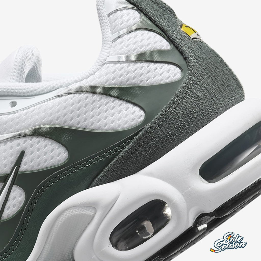 Nike Tn - Green Notebook Scribbles - FV6057-100 - white veins