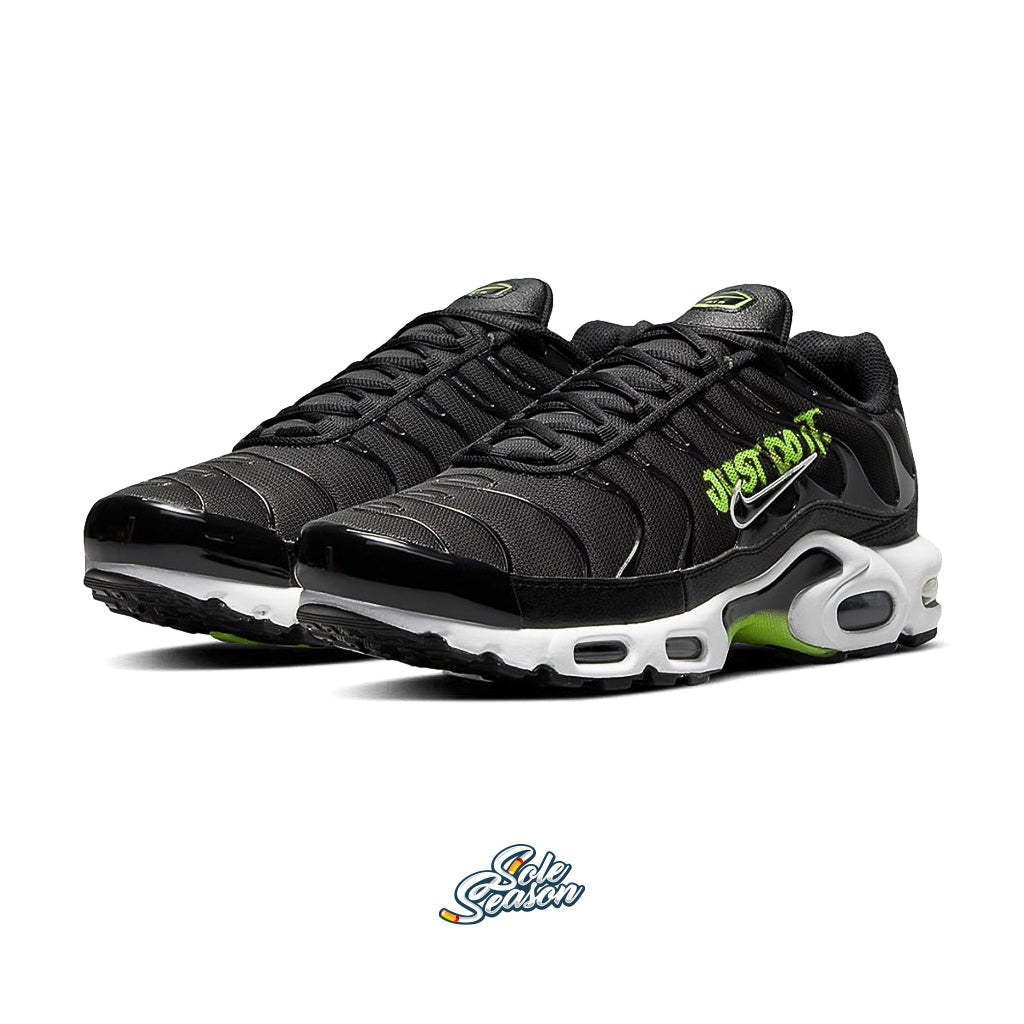 black and green nike tn