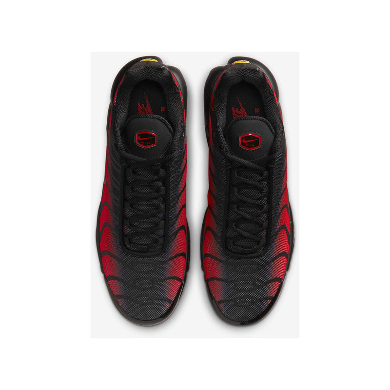 Nike TN Air Max Plus Deadpool top down, 🔴⚫️ DEADPOOL VIBES🔴⚫️ Nike  Delivers a SICK “Deadpool” Air Max Plus! Cop here >   By The Sole Supplier